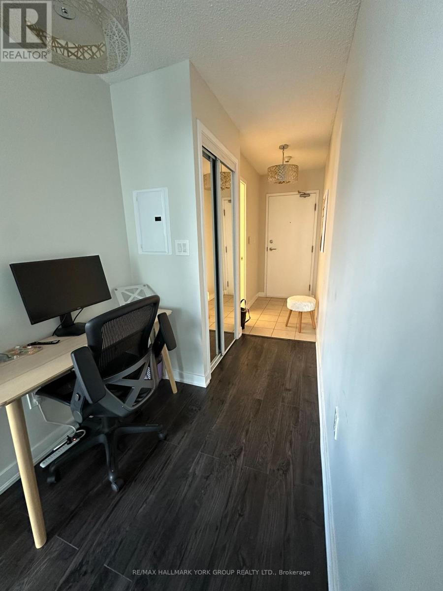 1709 - 11 Brunel Court, Toronto, Ontario  M5V 3Y3 - Photo 6 - C14094650