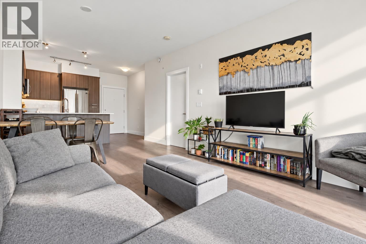 202 1306 Fifth Avenue, New Westminster, British Columbia  V3M 0K5 - Photo 2 - R3176512