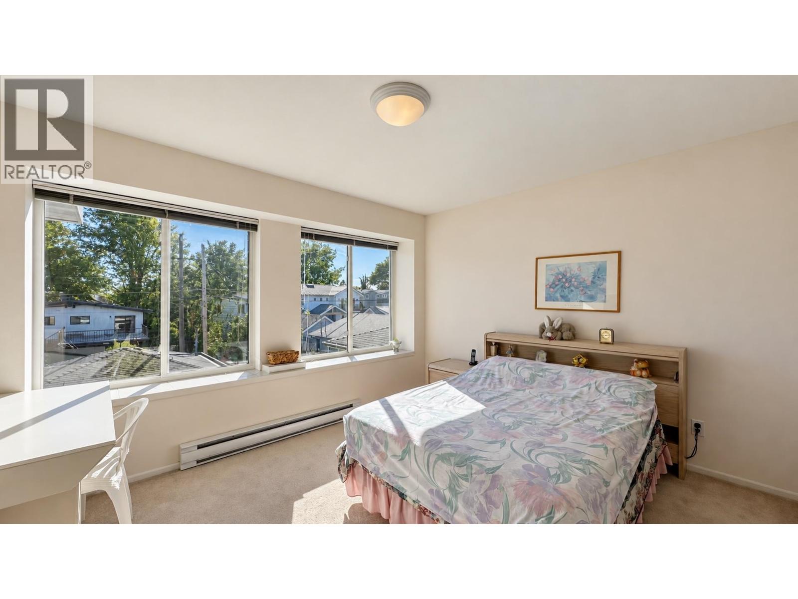 4036 Eton Street, Burnaby, British Columbia  V5C 1J7 - Photo 2 - R3176524