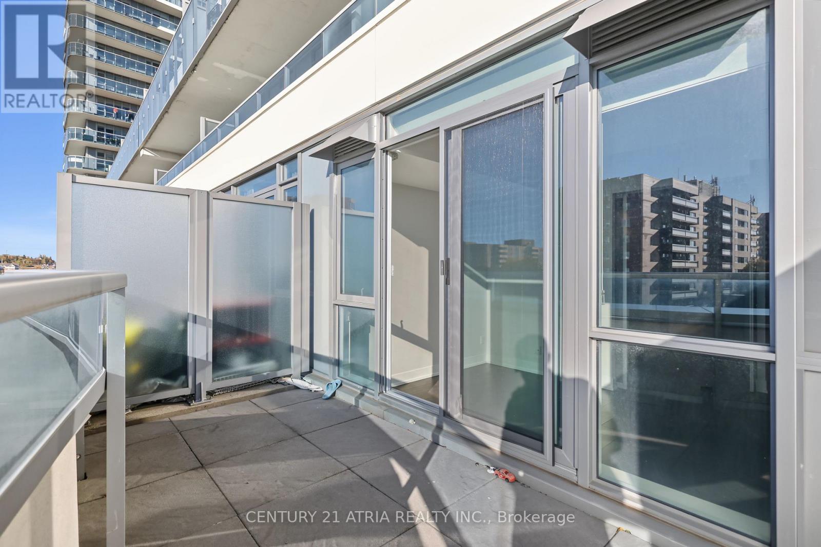 528 - 9471 Yonge Street, Richmond Hill, Ontario L4C 0Z5 - Photo 17 - N14094718