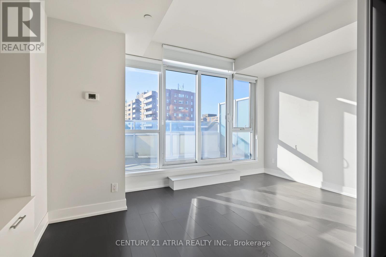 528 - 9471 Yonge Street, Richmond Hill, Ontario L4C 0Z5 - Photo 5 - N14094718