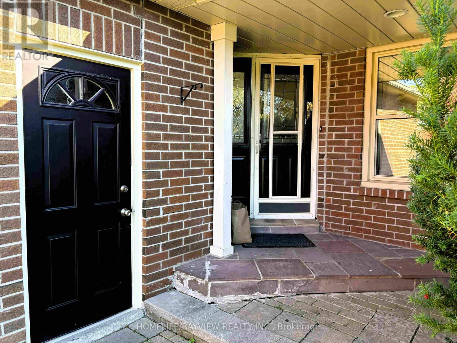 271 John Bowser Crescent, Newmarket, Ontario  L3Y 7N9 - Photo 5 - N14094738