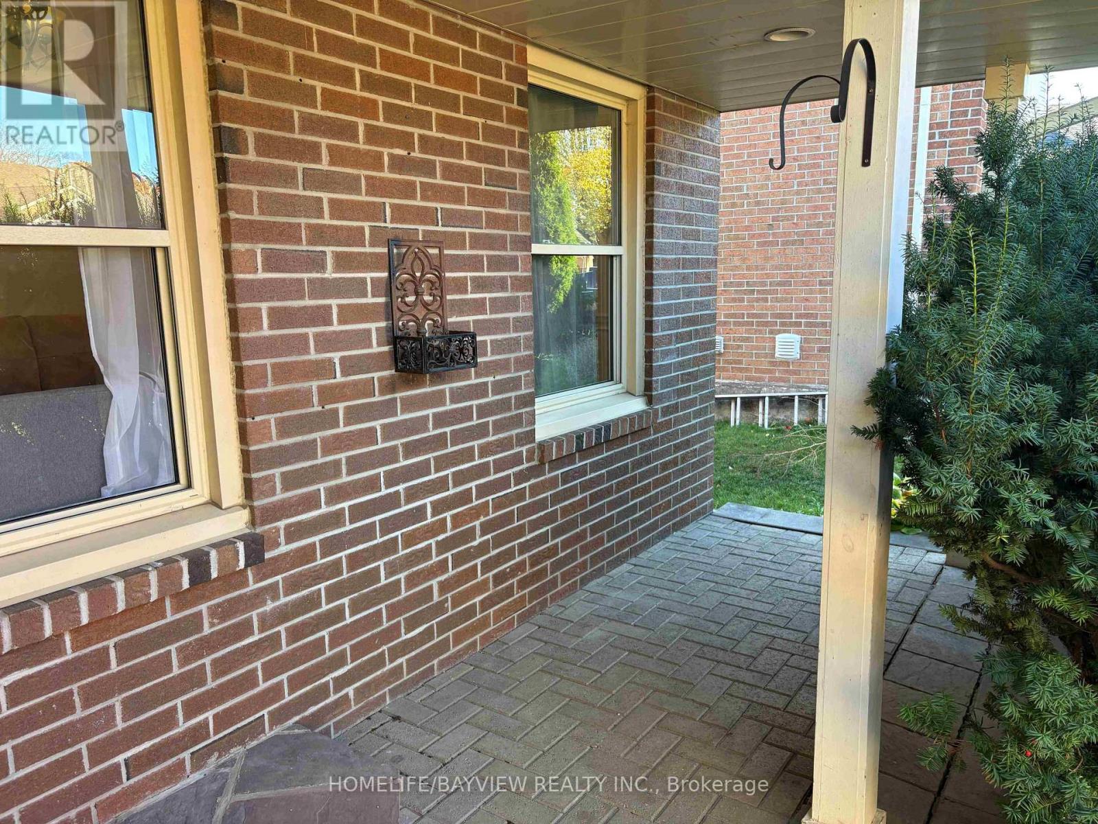 271 John Bowser Crescent, Newmarket, Ontario  L3Y 7N9 - Photo 6 - N14094738