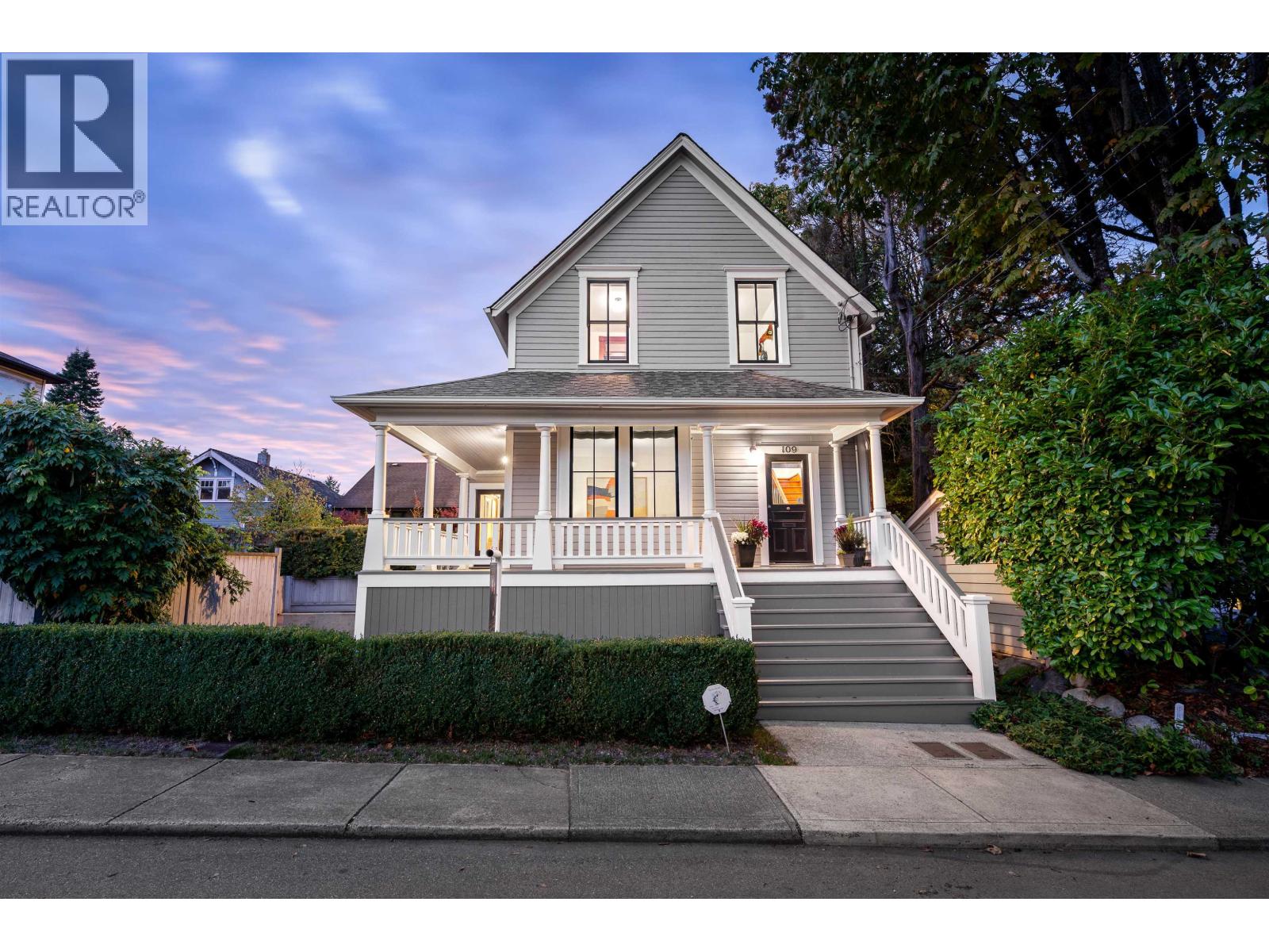 109 Oakland Street, New Westminster, British Columbia  V3L 1P5 - Photo 1 - R3174945