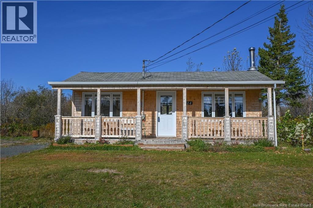 314 Saint-Raphaël Ouest Street, Saint-Marie-Saint-Raphaël, New Brunswick  E8T 1S4 - Photo 2 - NB149951