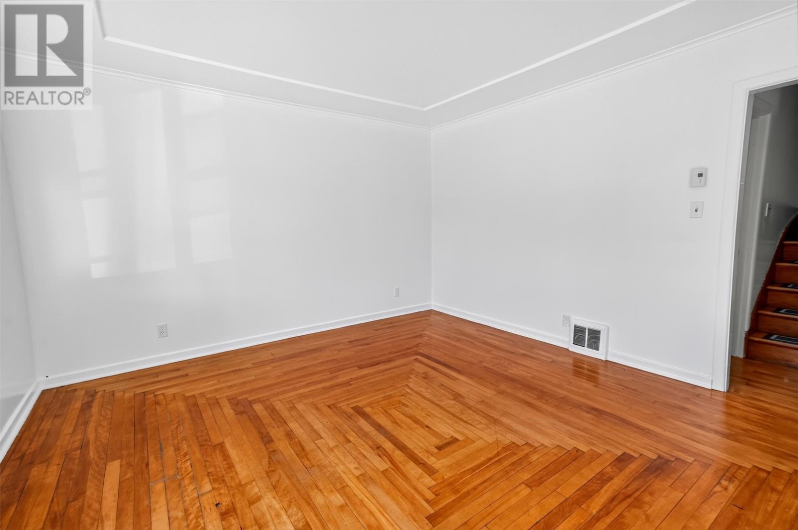 122 Empire Avenue, St. John's — photo 3