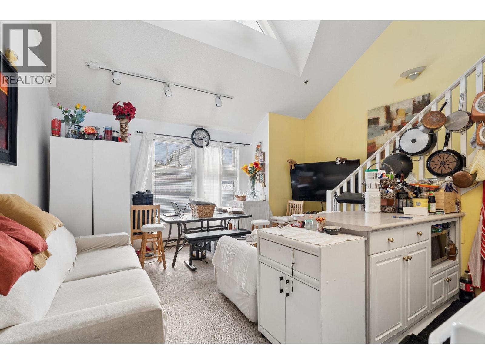8 2023 W 4th Avenue, Vancouver, British Columbia  V6J 1N3 - Photo 8 - R3176447