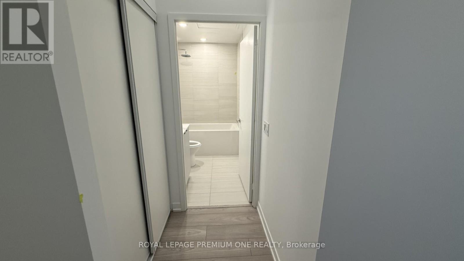 430 - 285 Dufferin Street W, Toronto, Ontario  M6K 1E6 - Photo 13 - W14094658