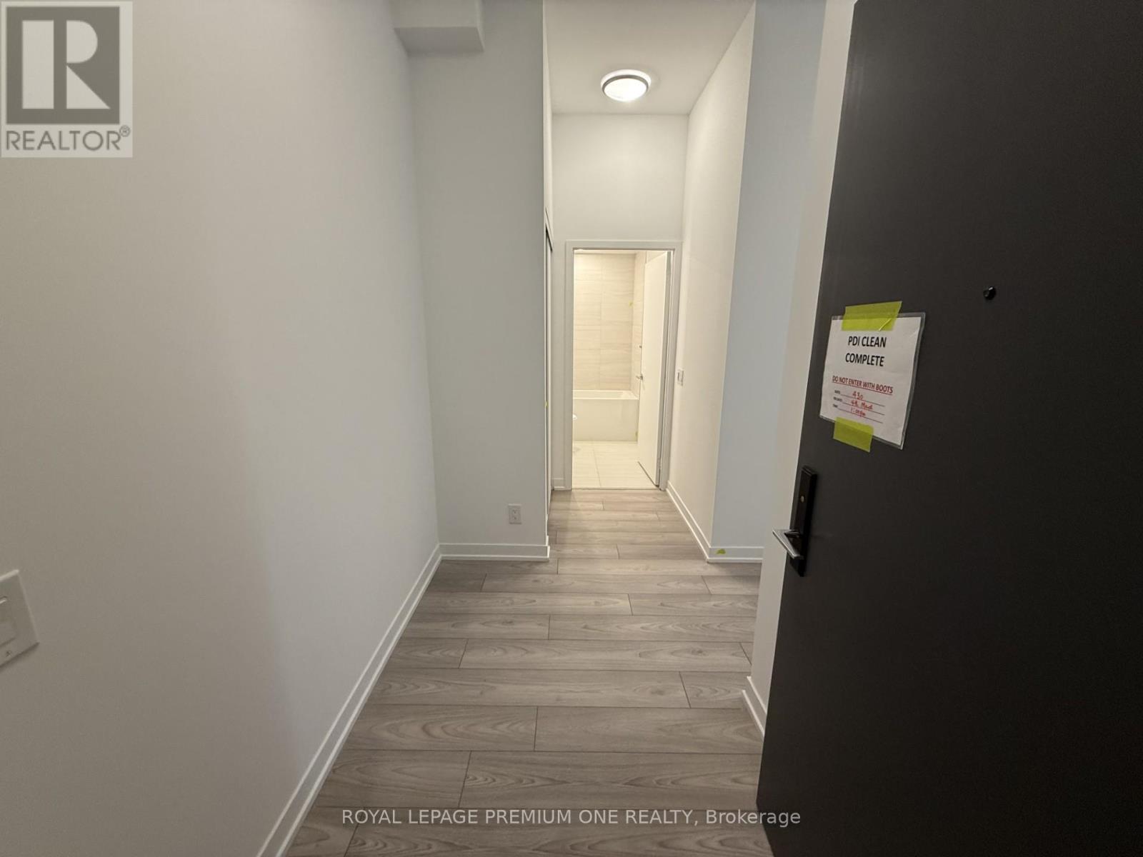 430 - 285 Dufferin Street W, Toronto, Ontario  M6K 1E6 - Photo 4 - W14094658