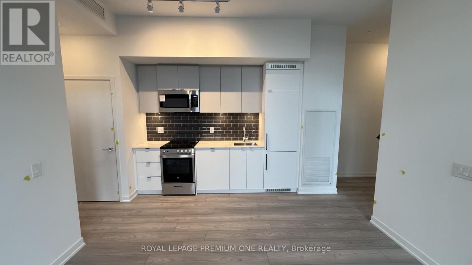 430 - 285 Dufferin Street W, Toronto, Ontario  M6K 1E6 - Photo 7 - W14094658
