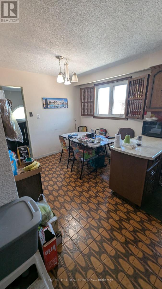 99 Gosford Boulevard, Toronto, Ontario  M3N 2G9 - Photo 10 - W14094724