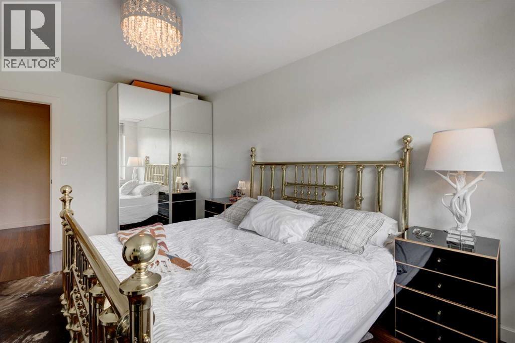 107, 3339 Rideau Place SW