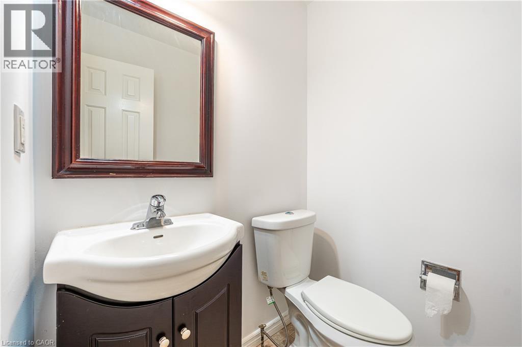12 Creekwood Place, Dundas, Ontario  L9H 6S9 - Photo 9 - 40871192