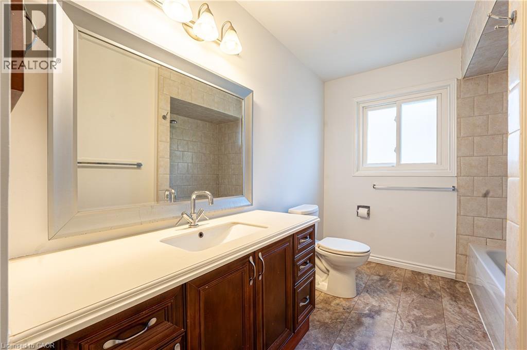 12 Creekwood Place, Dundas, Ontario  L9H 6S9 - Photo 40 - 40871192