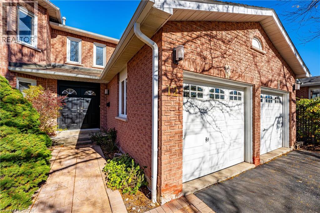 12 Creekwood Place, Dundas, Ontario  L9H 6S9 - Photo 3 - 40871192