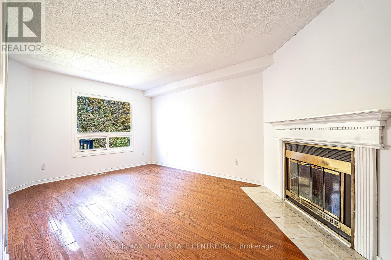12 Creekwood Place, Hamilton, Ontario  L9H 6S9 - Photo 10 - X14094708