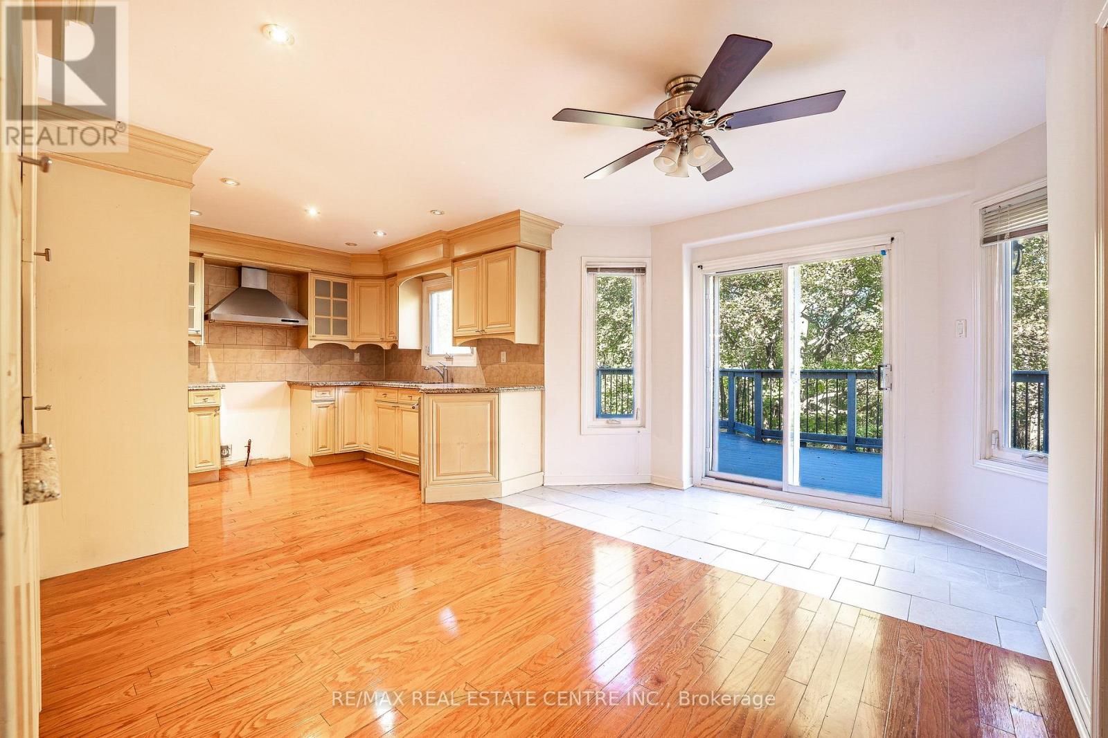 12 Creekwood Place, Hamilton, Ontario  L9H 6S9 - Photo 11 - X14094708