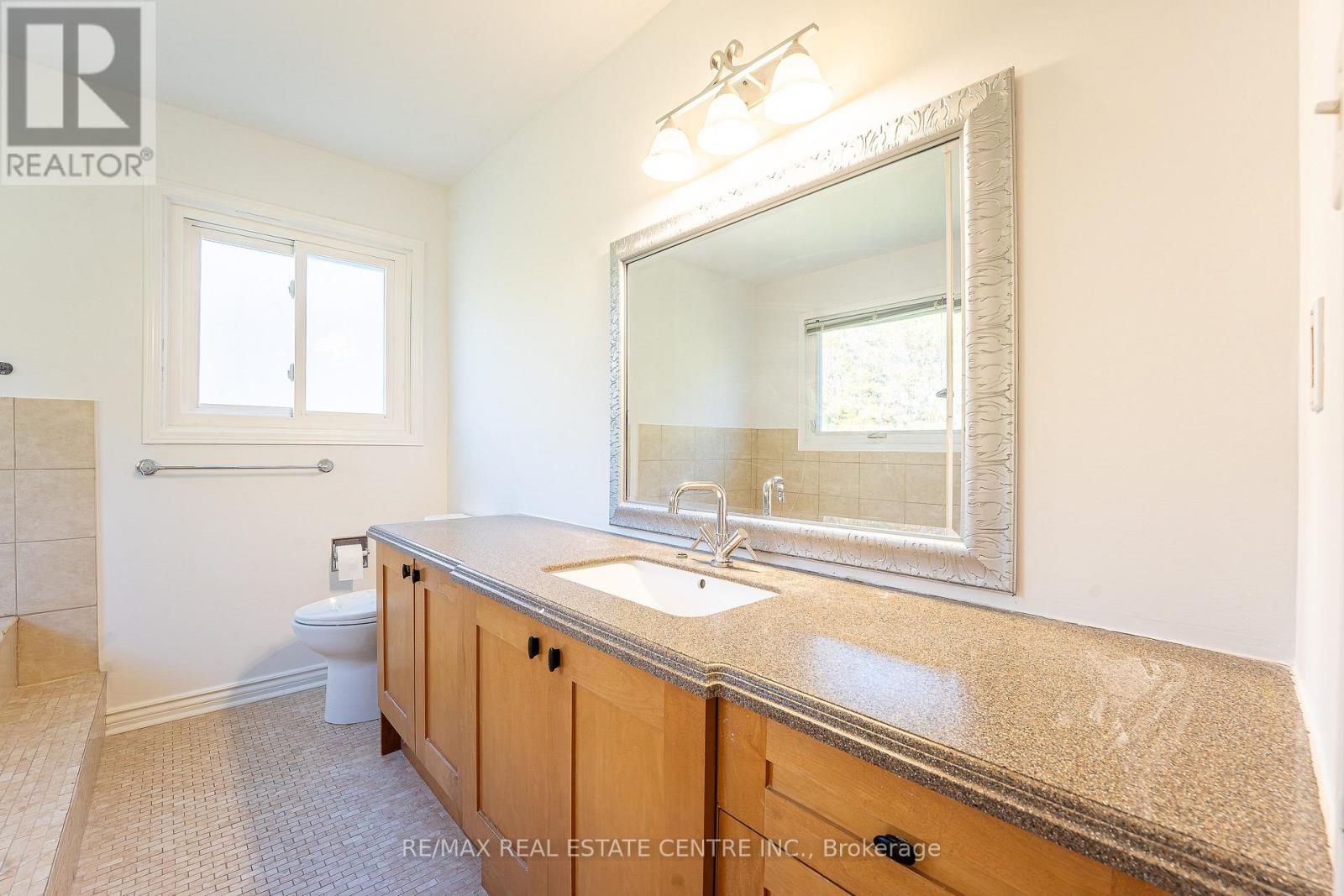12 Creekwood Place, Hamilton, Ontario  L9H 6S9 - Photo 19 - X14094708