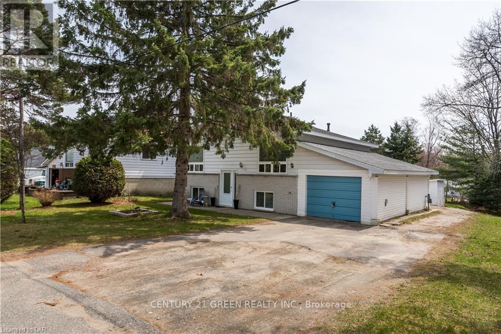 45 Elliott Street W, Huntsville, Ontario  P1H 1W2 - Photo 3 - X14094734