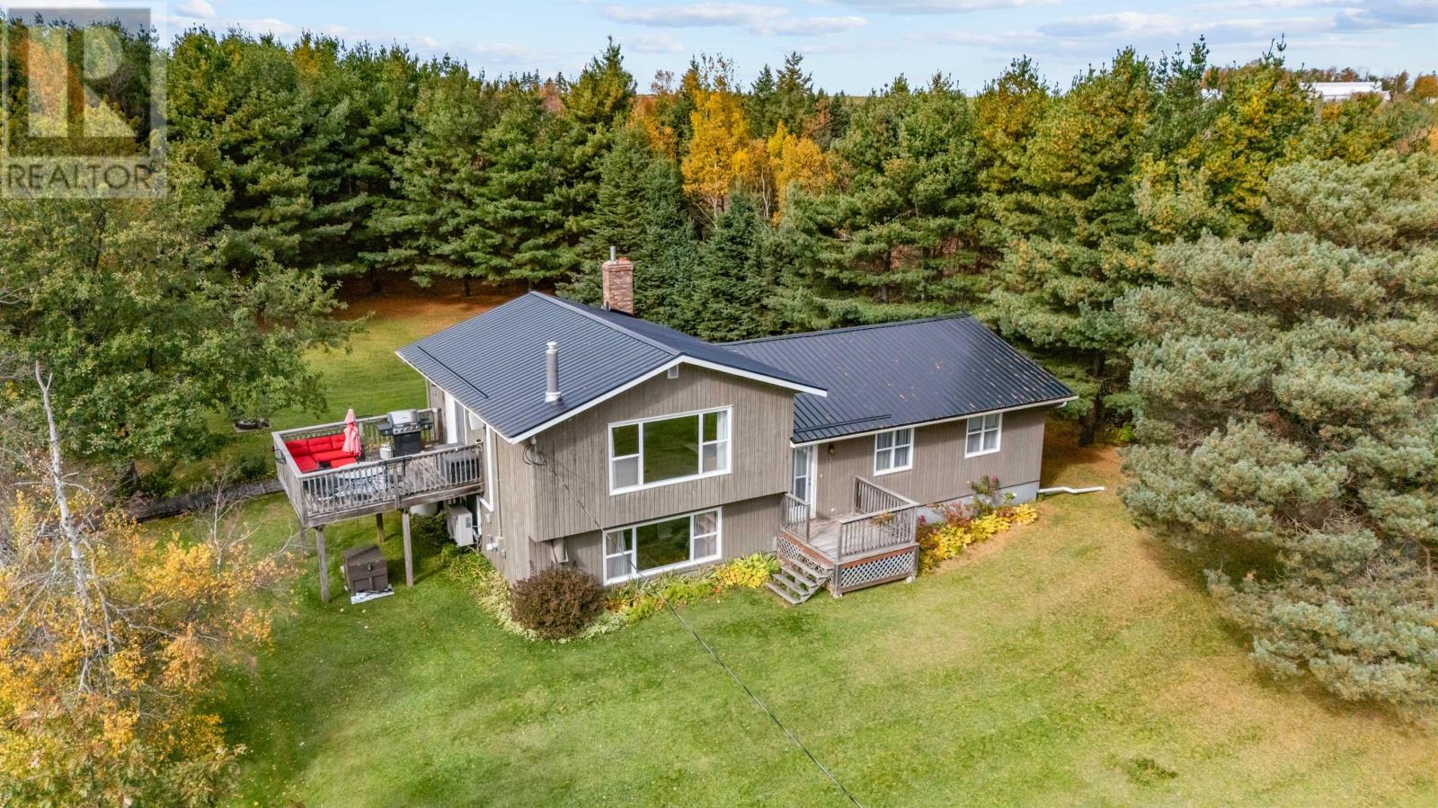 1524 Fountain Road, New London, Prince Edward Island  C0B 1M0 - Photo 2 - 202626160
