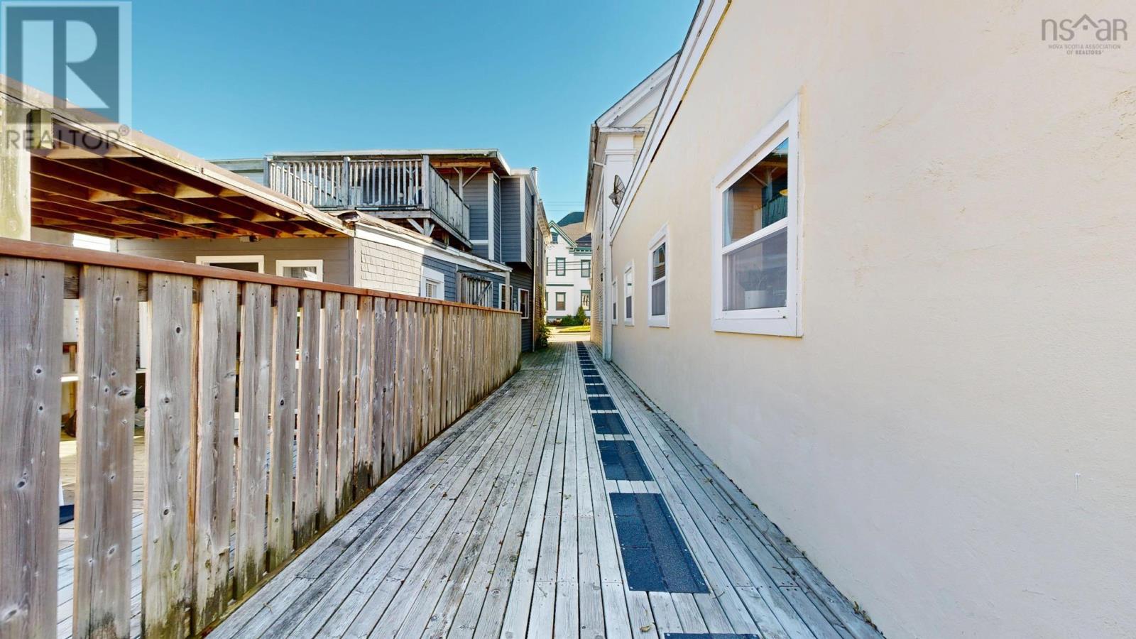 220 Main Street, Liverpool, Nova Scotia  B0T 1K0 - Photo 31 - 202626154