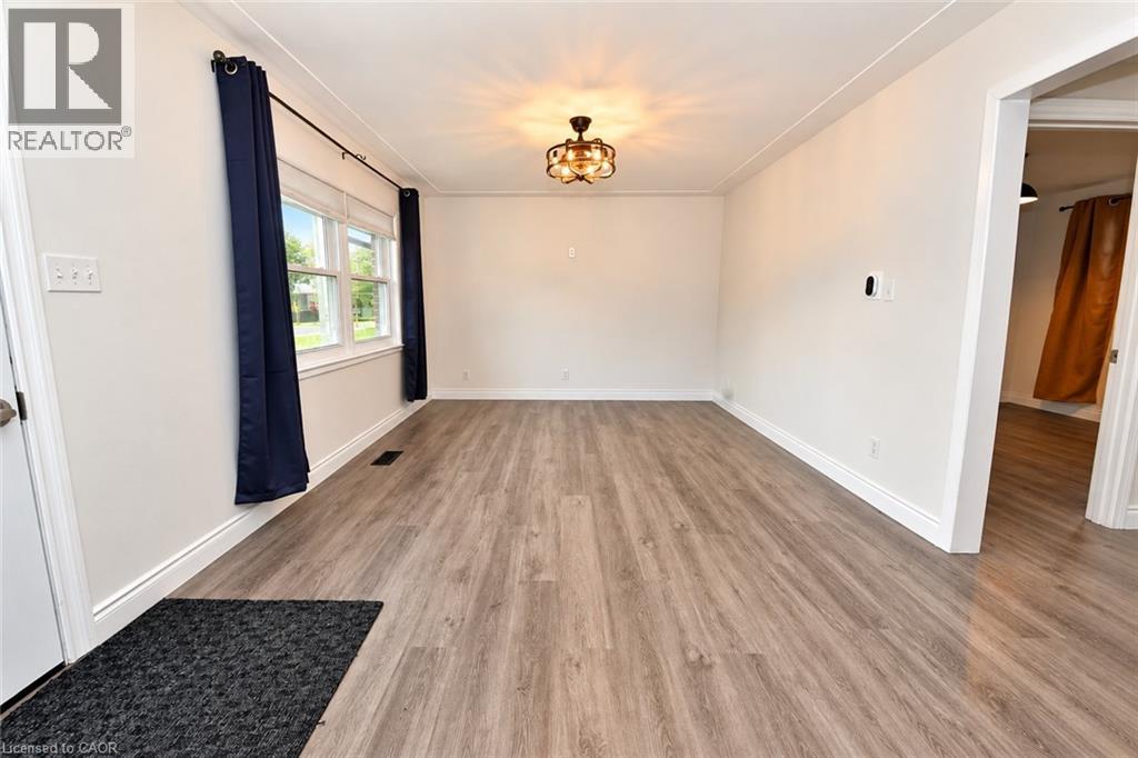 242 Chestnut Street S, Cambridge, Ontario  N3H 2J7 - Photo 5 - 40868573