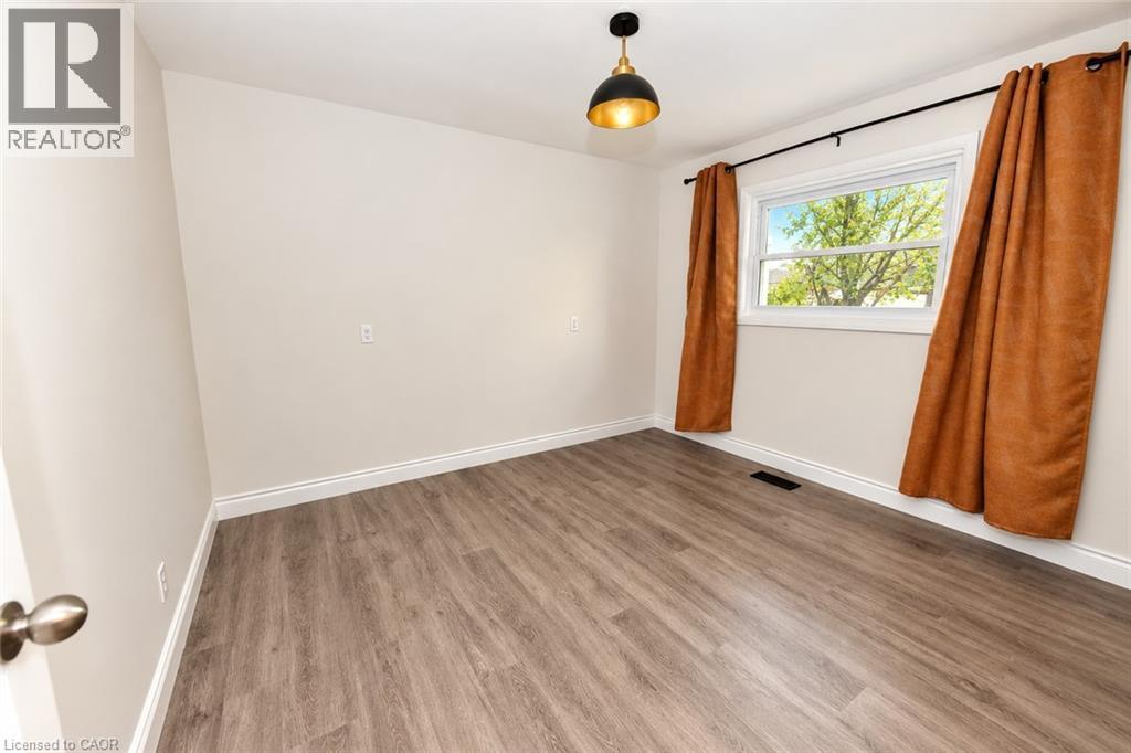 242 Chestnut Street S, Cambridge, Ontario  N3H 2J7 - Photo 9 - 40868573