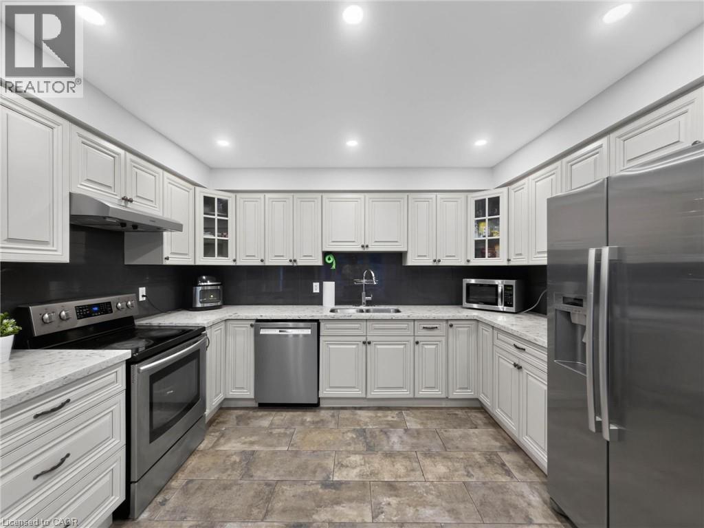 12 Sundrop Court, Ancaster, Ontario  L9K 1G5 - Photo 11 - 40868963