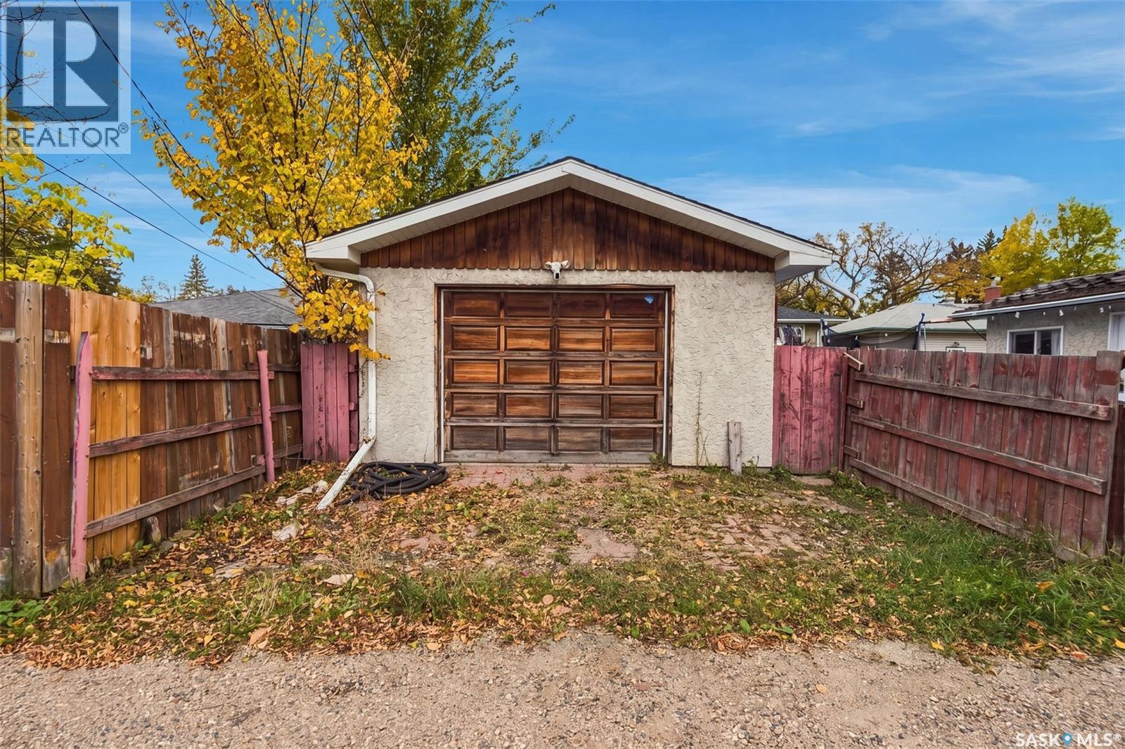 765 Royal Street, Regina, Saskatchewan  S4T 4Z3 - Photo 25 - SK050543