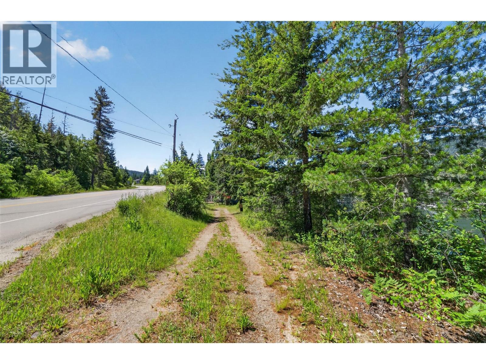 9020 Hummingbird Drive, Swansea Point, British Columbia  V0E 2K2 - Photo 76 - 10402995