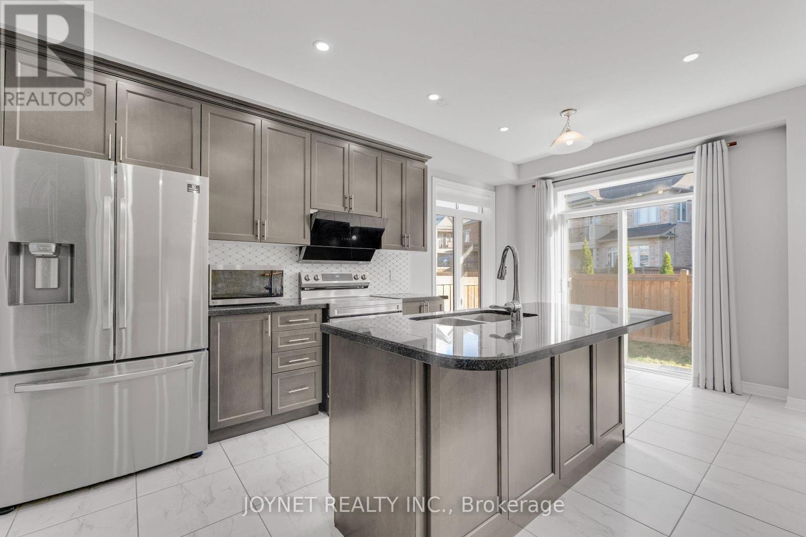 3303 Jacob Way, Oakville, Ontario  L6M 5J9 - Photo 15 - W14094176