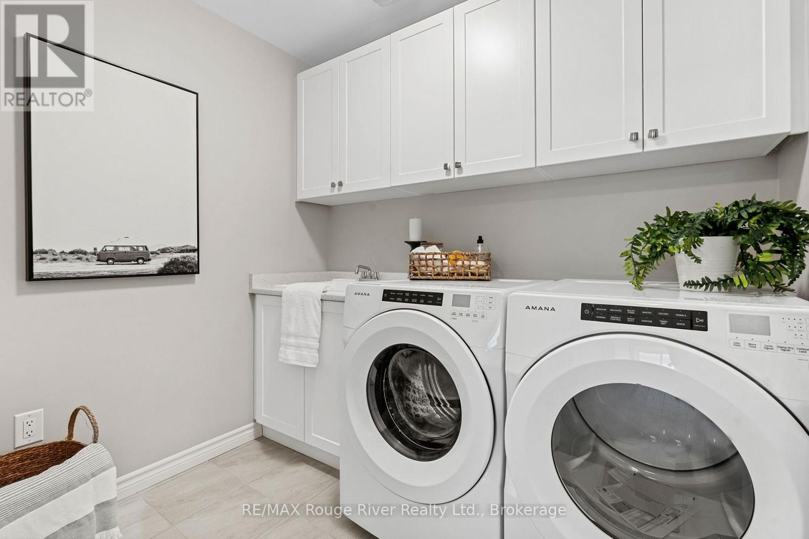 270 Lyle Drive, Clarington, Ontario  L1C 4T9 - Photo 16 - E14094980