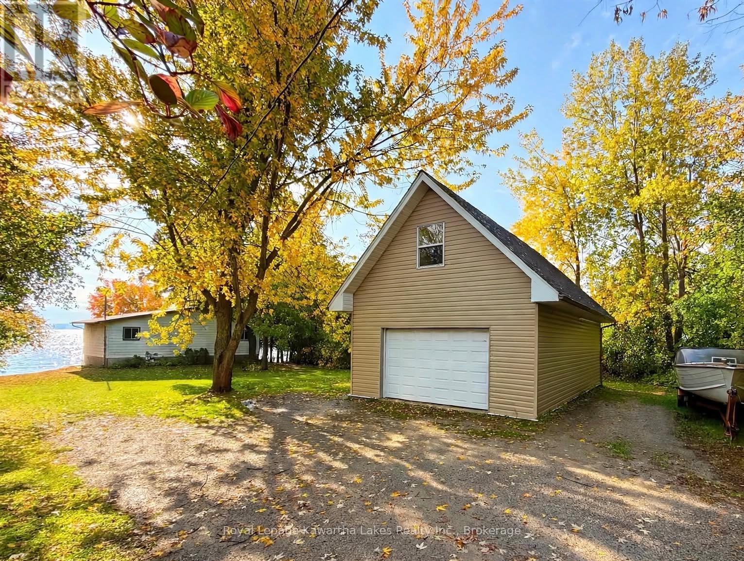 18 LAKEVIEW BOULEVARD, Kawartha Lakes, Ontario