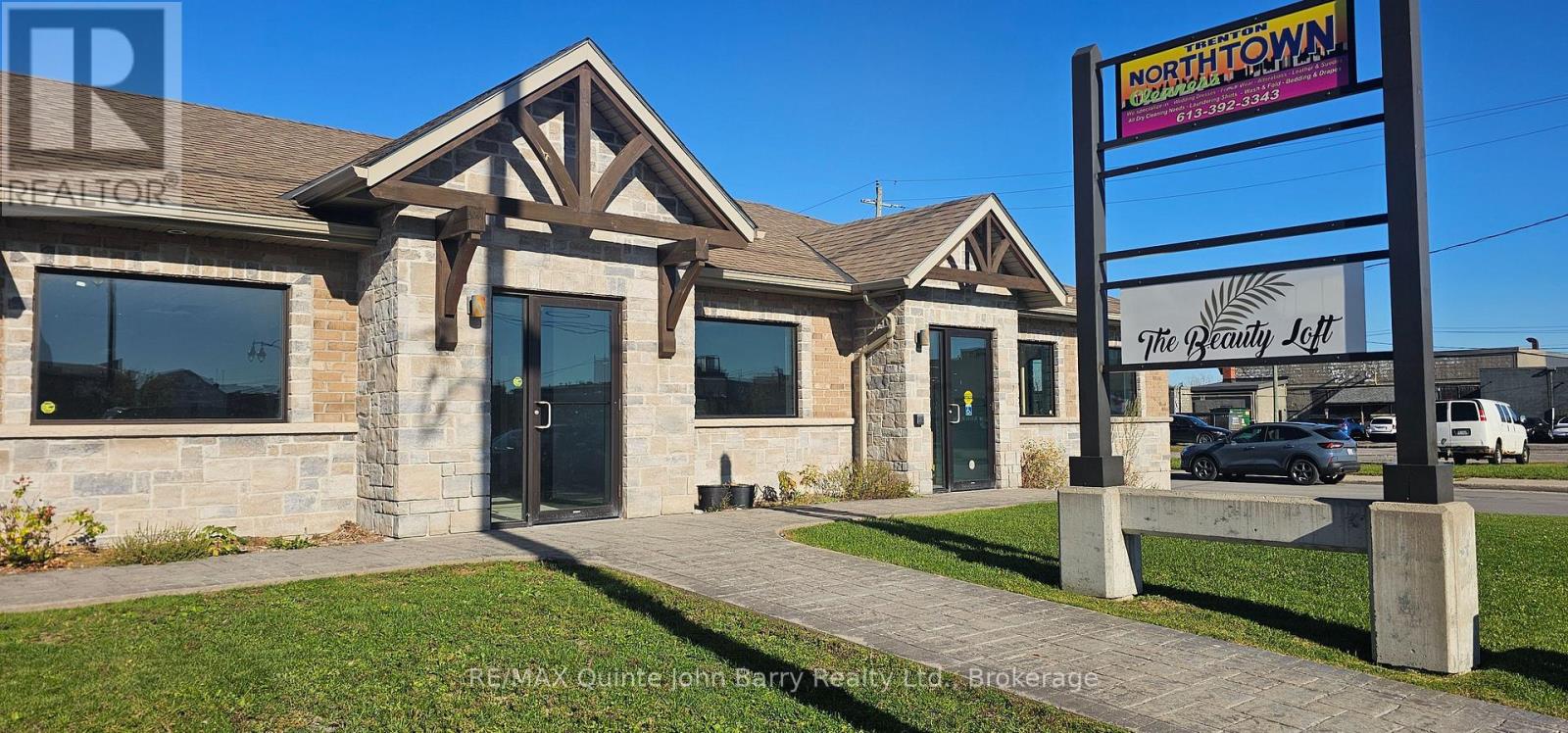 Unit 2 - 56 Middle Street, Quinte West, Ontario  K8V 3Z5 - Photo 2 - X14094886