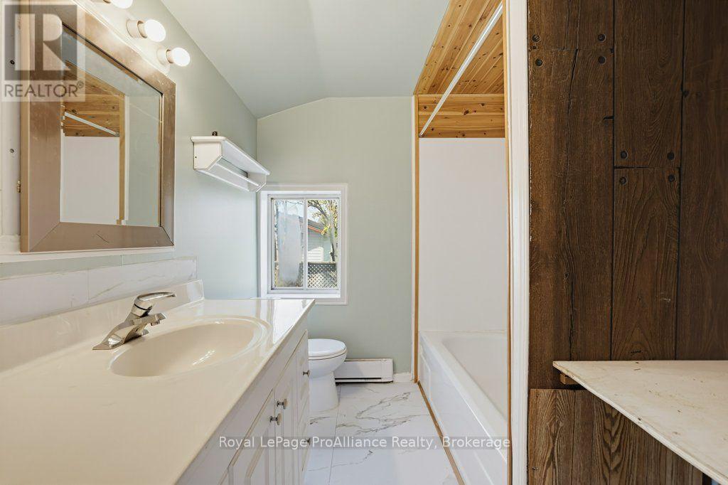 533 Avonlough Road, Belleville, Ontario  K8N 4Z2 - Photo 36 - X14094930