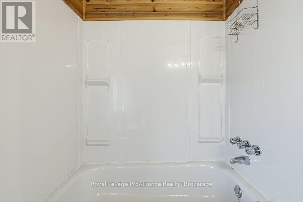 533 Avonlough Road, Belleville, Ontario  K8N 4Z2 - Photo 37 - X14094930
