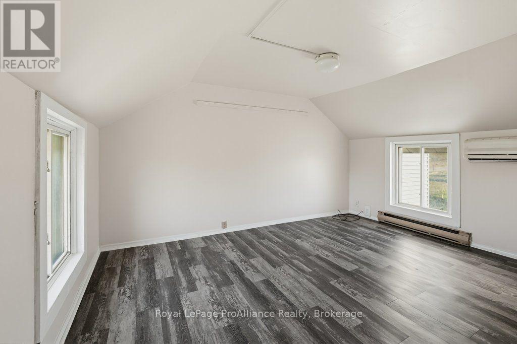 533 Avonlough Road, Belleville, Ontario  K8N 4Z2 - Photo 38 - X14094930