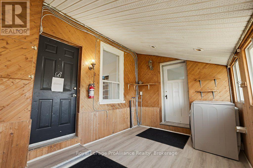 533 Avonlough Road, Belleville, Ontario  K8N 4Z2 - Photo 4 - X14094930