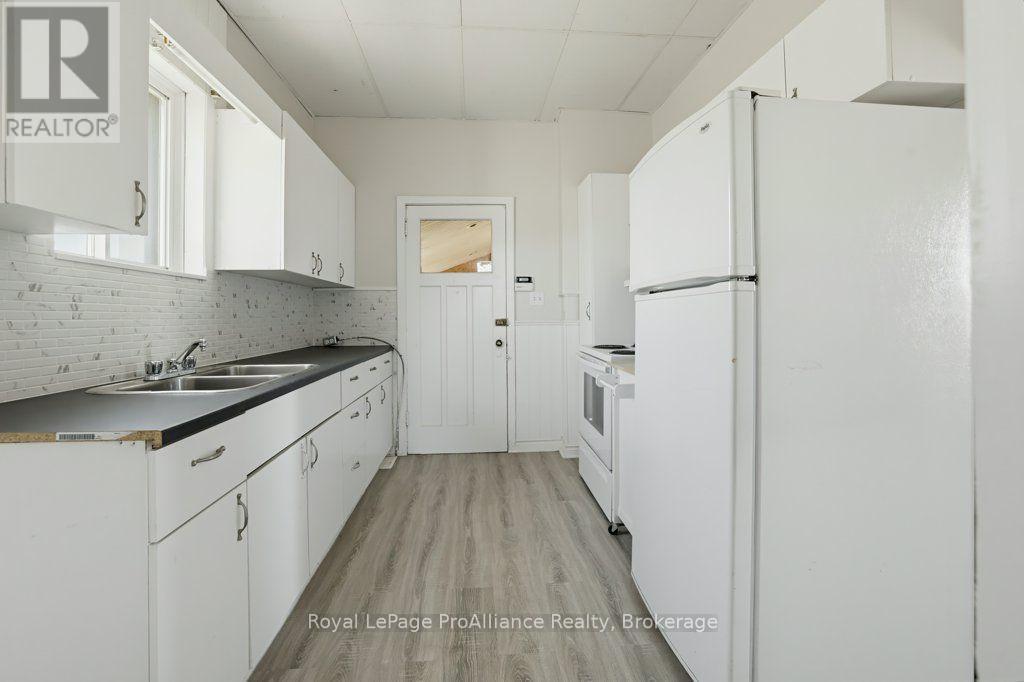 533 Avonlough Road, Belleville, Ontario  K8N 4Z2 - Photo 5 - X14094930