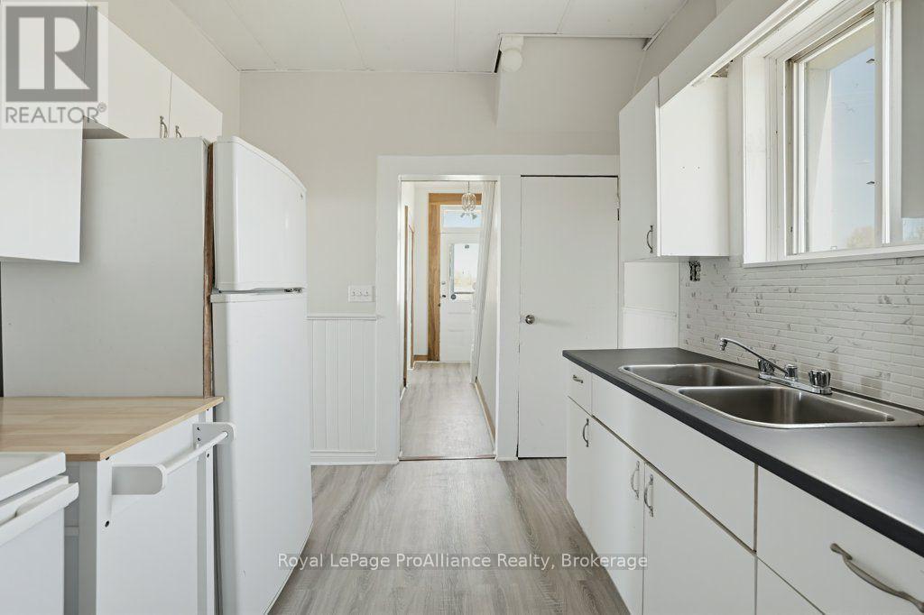 533 Avonlough Road, Belleville, Ontario  K8N 4Z2 - Photo 6 - X14094930