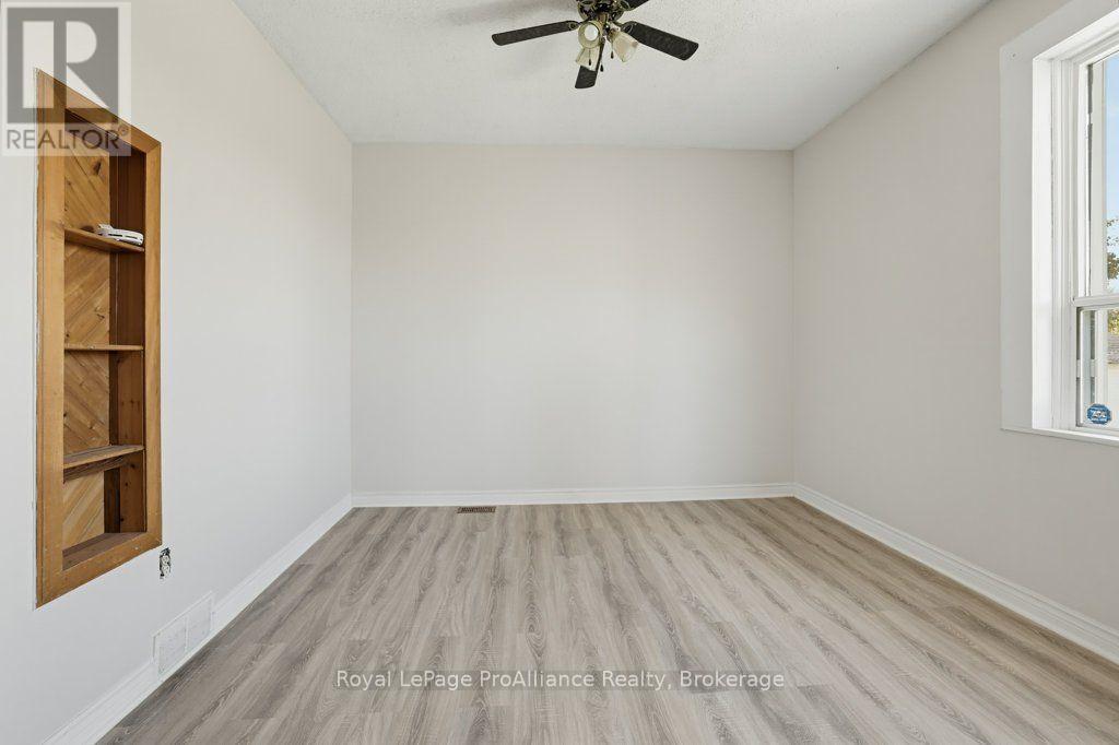 533 Avonlough Road, Belleville, Ontario  K8N 4Z2 - Photo 7 - X14094930
