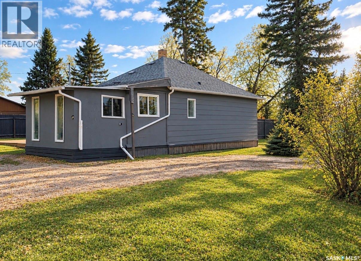 223 4th AVENUE N, big river, Saskatchewan