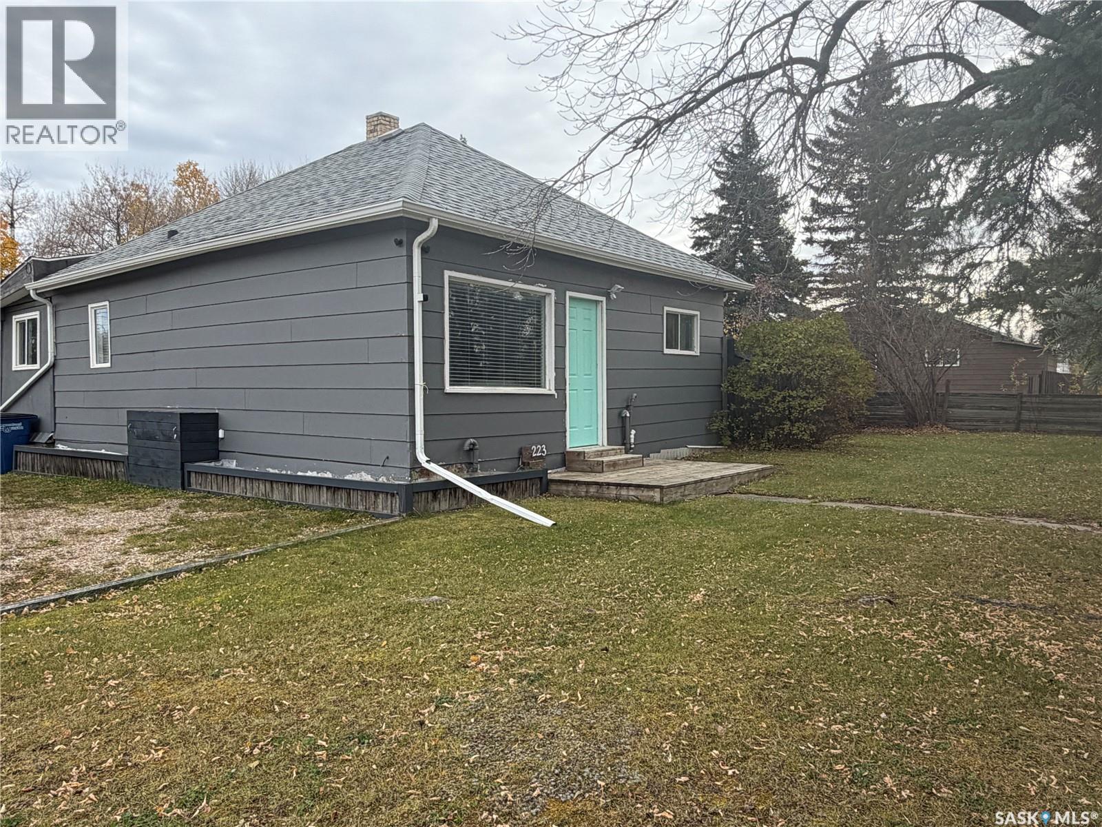 223 4th Avenue N, Big River, Saskatchewan  S0J 0E0 - Photo 4 - SK051470