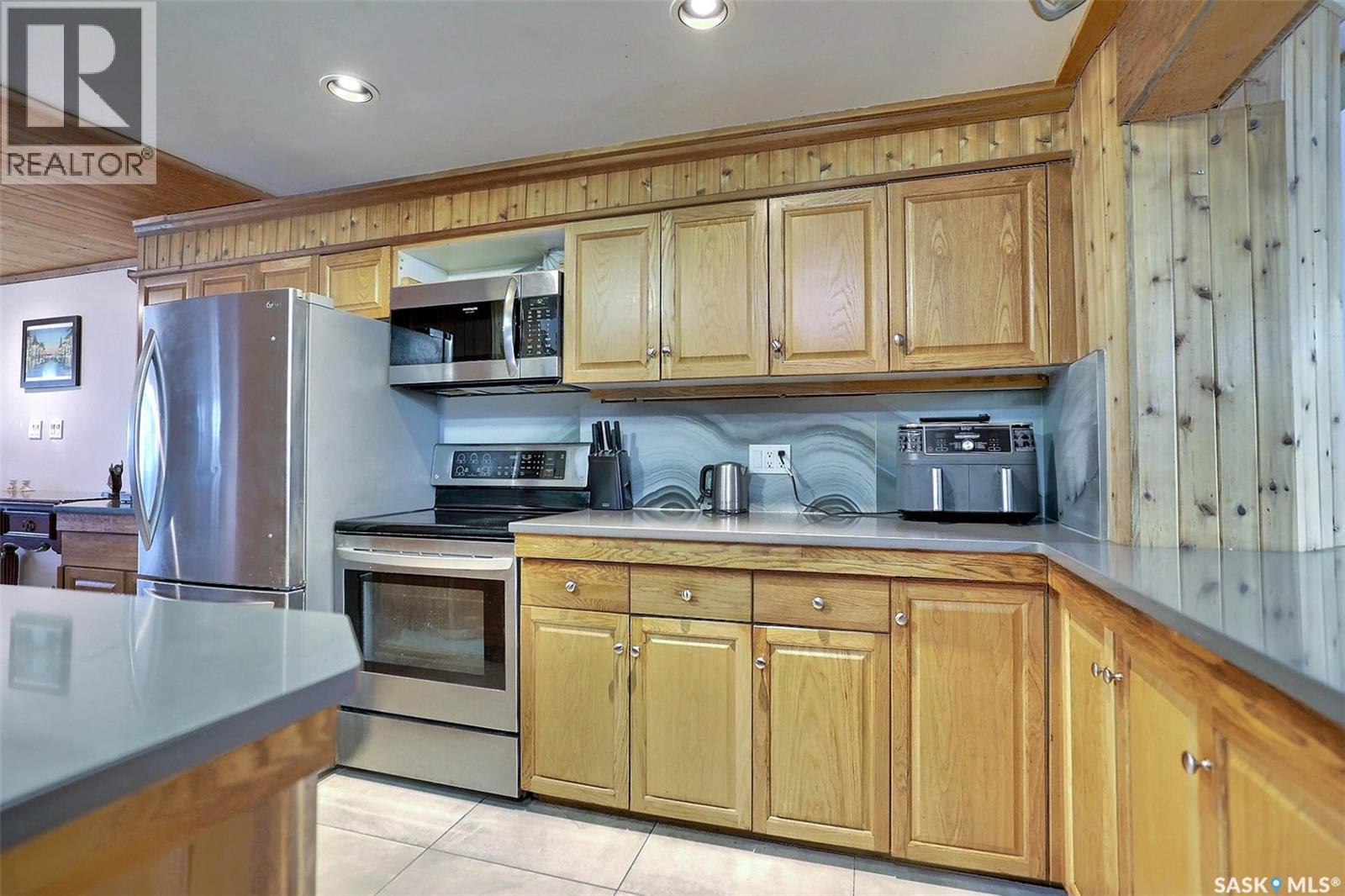 2335 Reynolds Street, Regina, Saskatchewan  S4N 3N6 - Photo 7 - SK051463