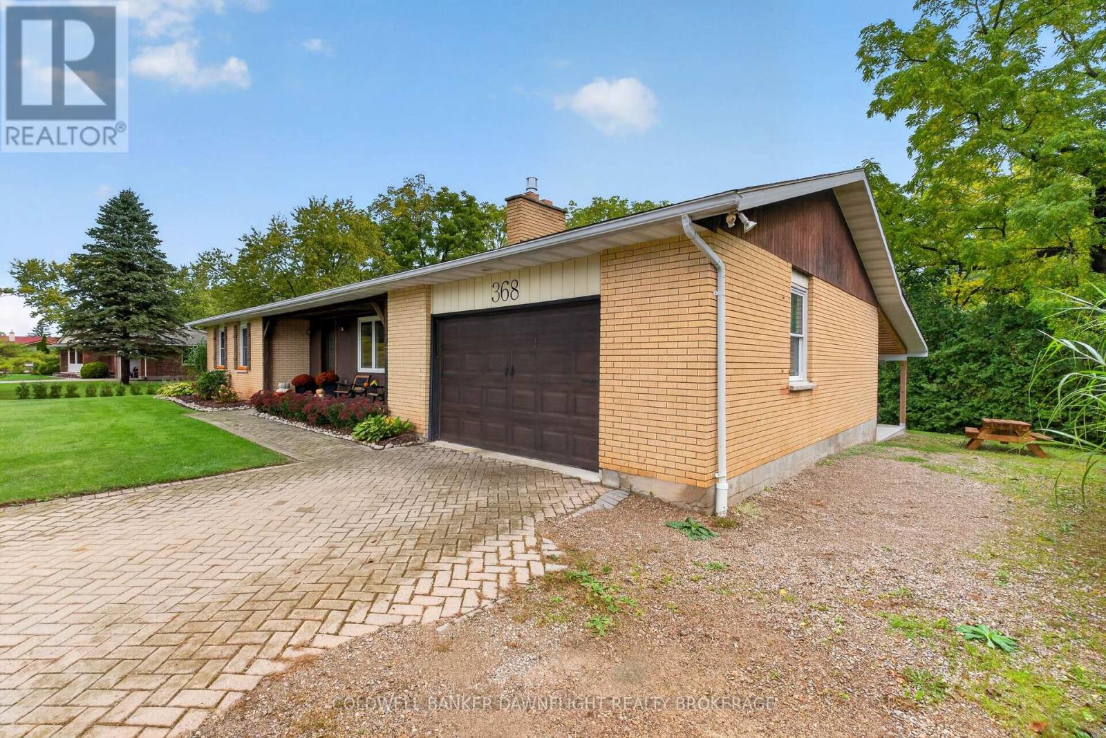 368 Station Street, North Middlesex, Ontario  N0M 2K0 - Photo 3 - X14094800