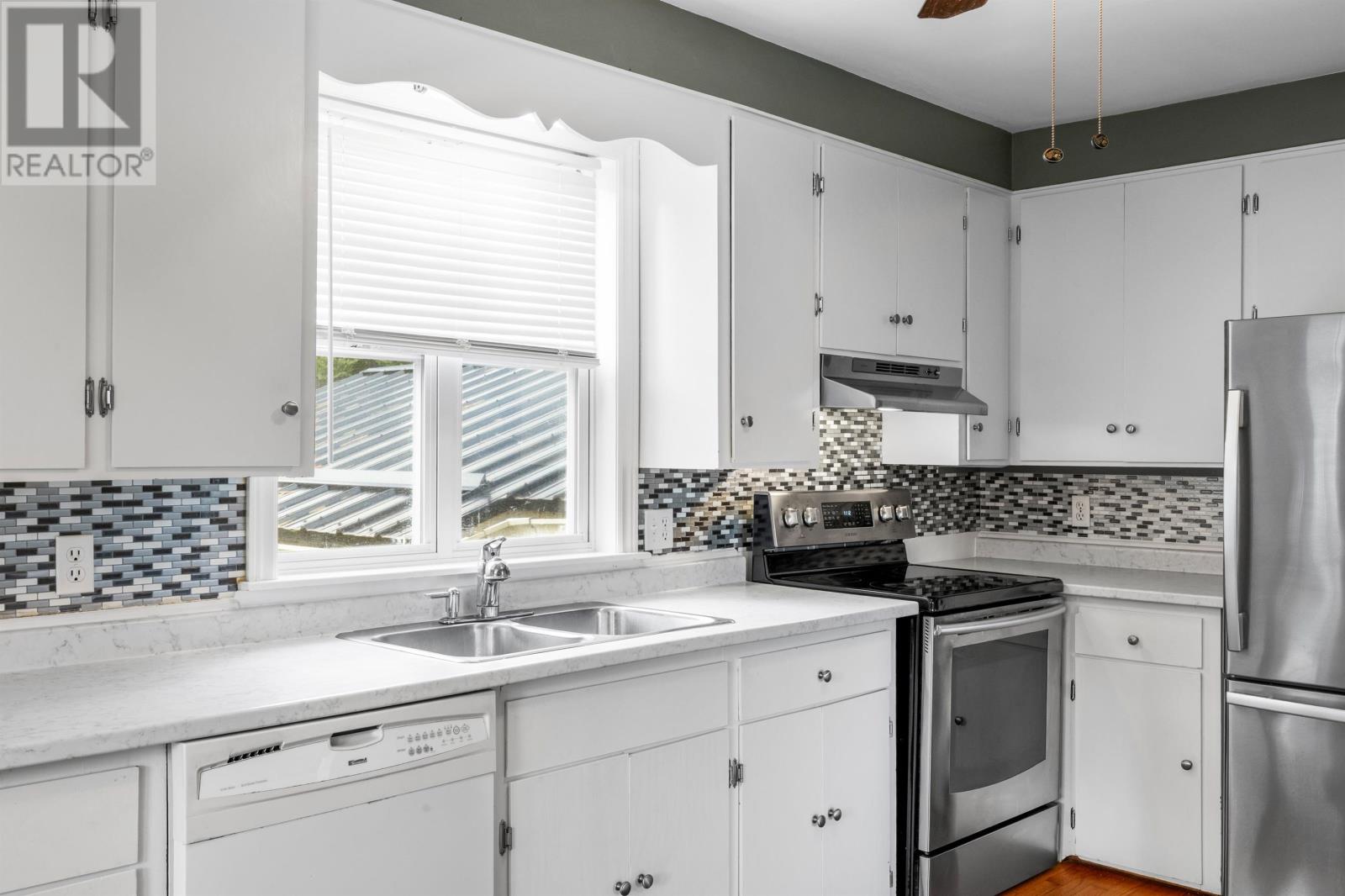 1524 Fountain Road, New London, Prince Edward Island  C0B 1M0 - Photo 14 - 202626160