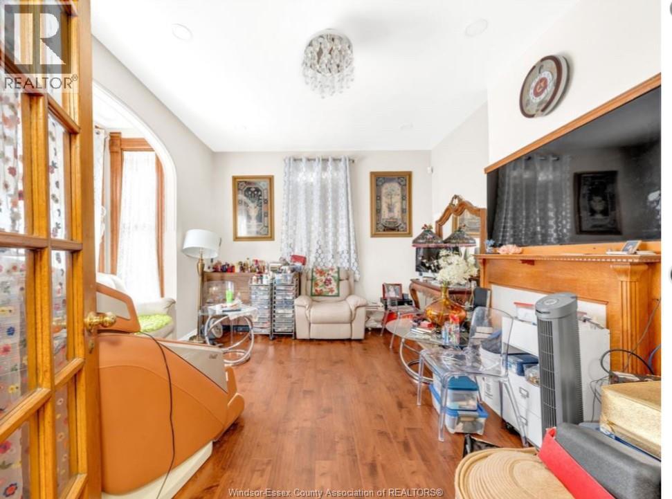 595 Cataraqui, Windsor, Ontario  N9A 3P2 - Photo 23 - 26025650