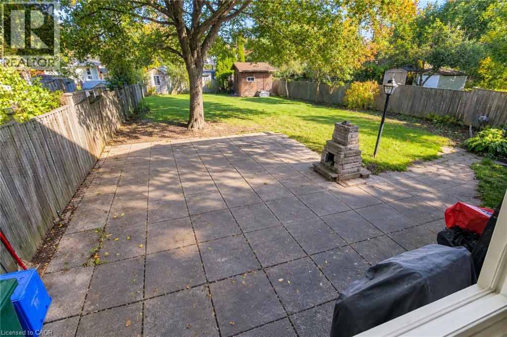 286 Mohawk Road W, Hamilton, Ontario  L9C 1W3 - Photo 2 - 40872405