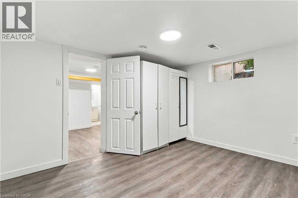 168 Fifth Avenue Unit# 2, Kitchener, Ontario N2C 1P7 - Photo 24 - 40870820
