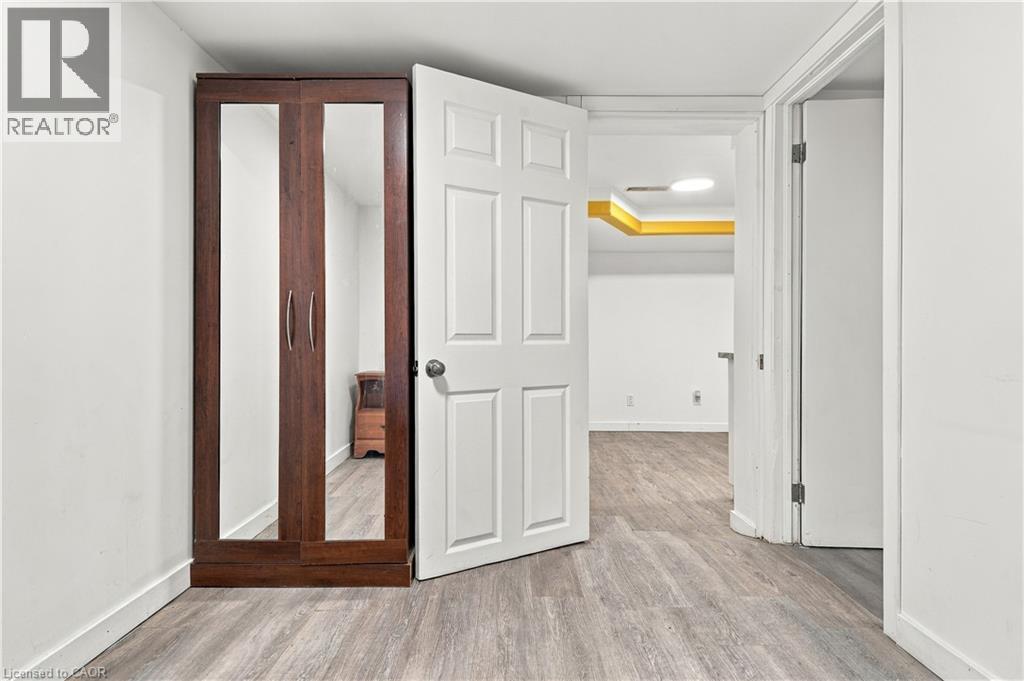 168 Fifth Avenue Unit# 2, Kitchener, Ontario N2C 1P7 - Photo 6 - 40870820